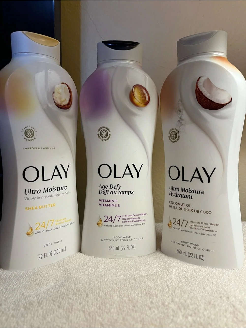 Olay Body Wash 3-Pack Shea Butter/Vitamin E/Coconut Oil Moisture Barrier 22oz